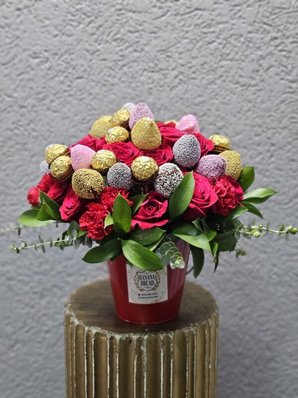 Chocolate Strawberries & Roses Bouquet