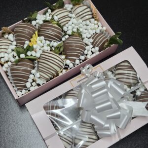9 Chocolate Covered Strawberries